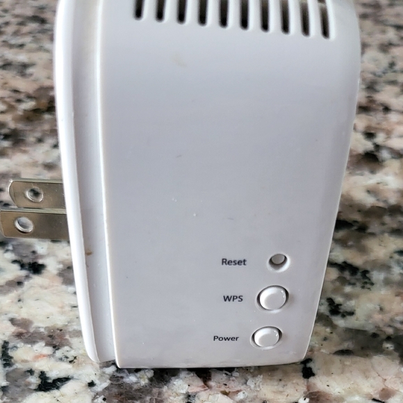 Netgear Range Extender - Picture 4 of 5